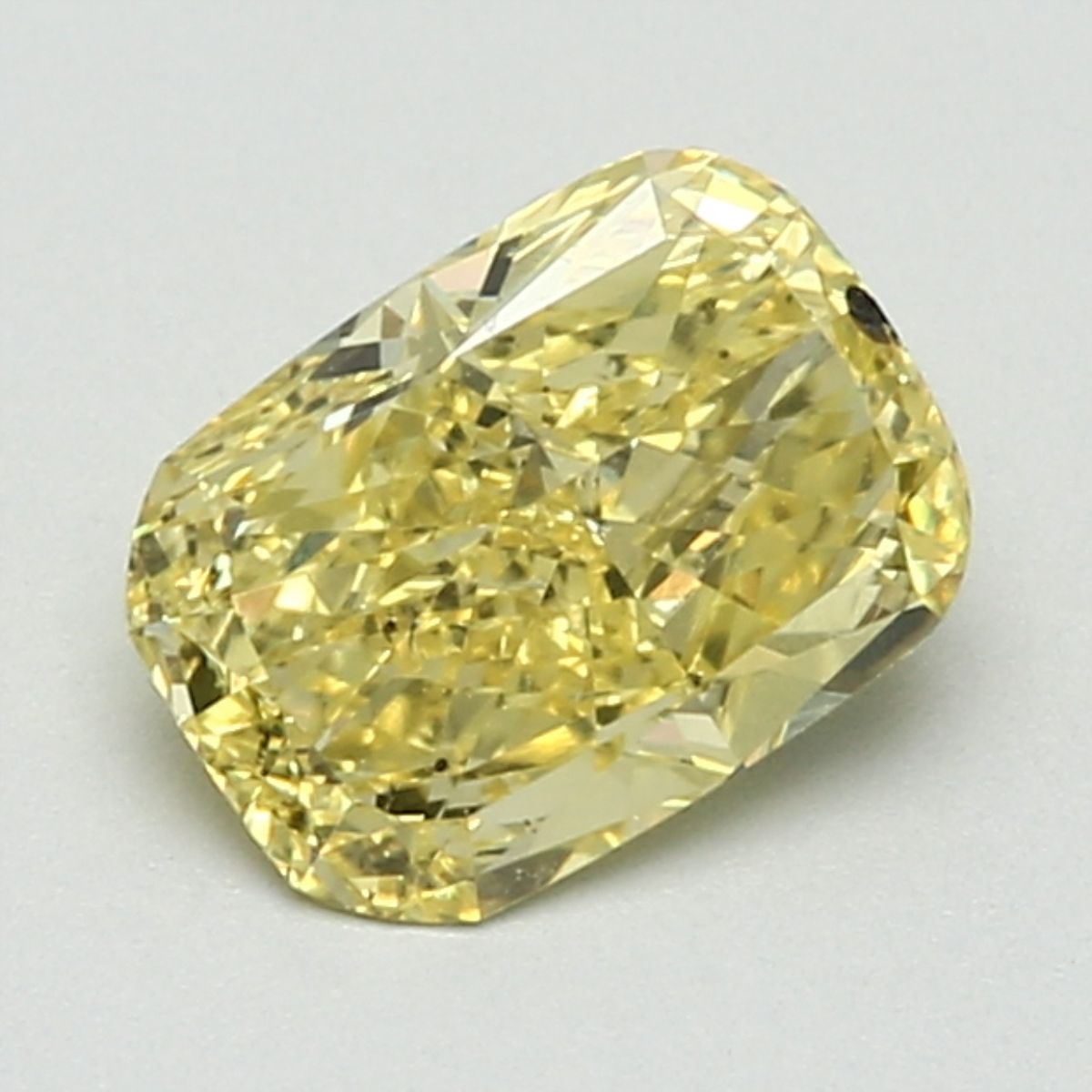 CUSHION BRILLIANT Natural Diamond