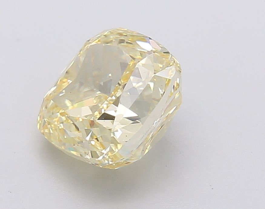 CUSHION BRILLIANT Lab Grown Diamond