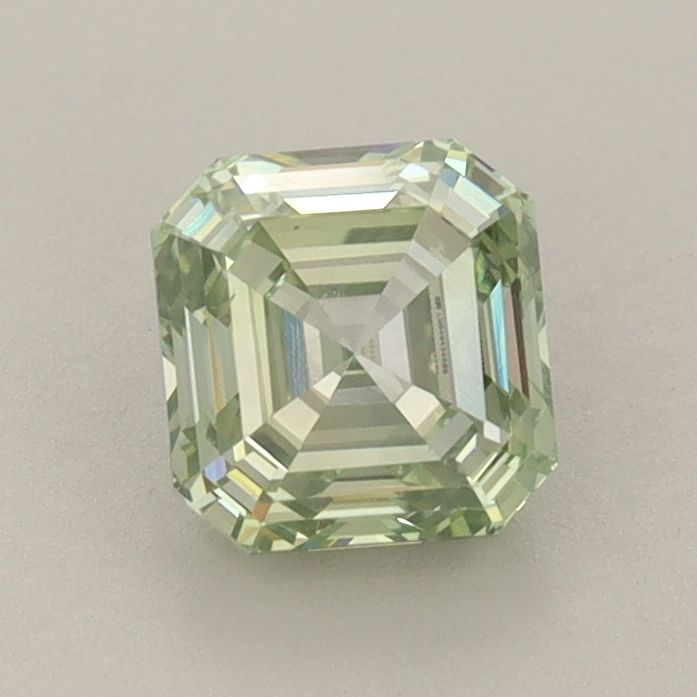 SQUARE EMERALD Lab Grown Diamond