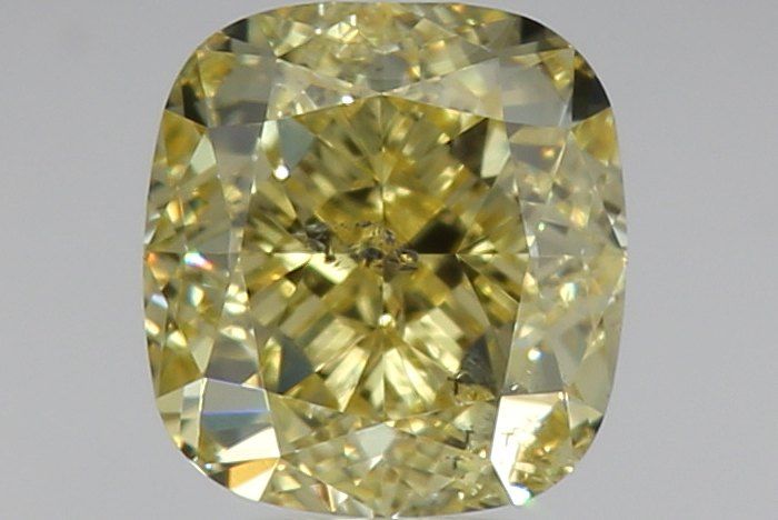 CUSHION BRILLIANT Natural Diamond