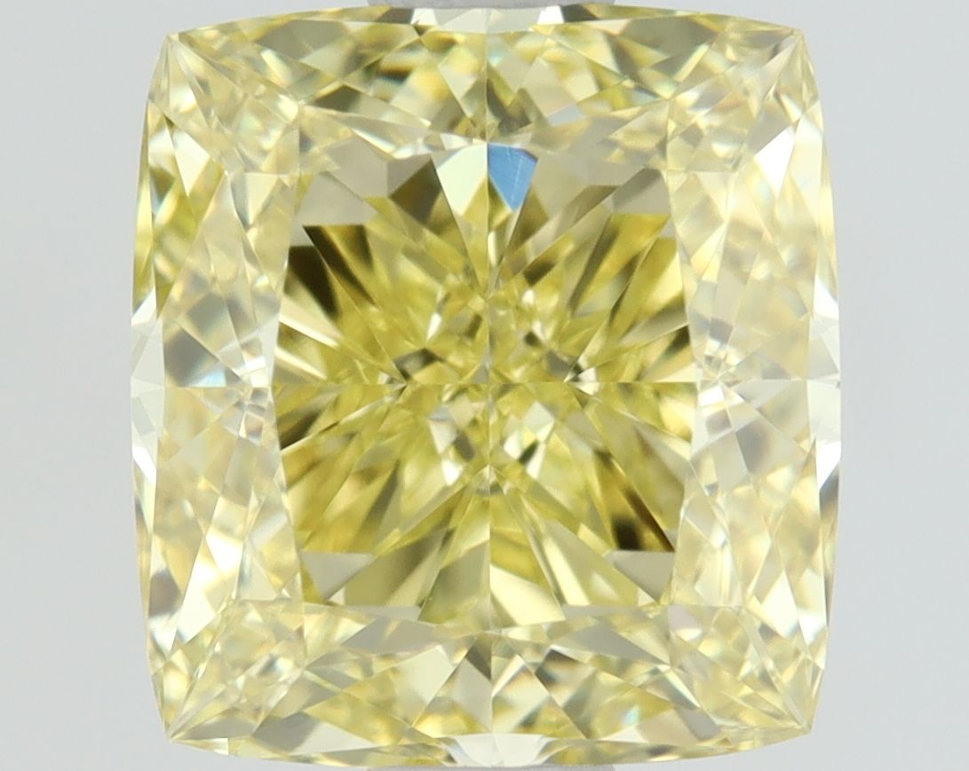 CUSHION BRILLIANT Natural Diamond