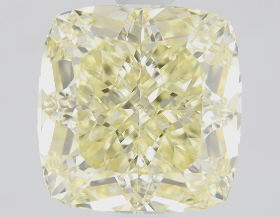 CUSHION BRILLIANT Natural Diamond