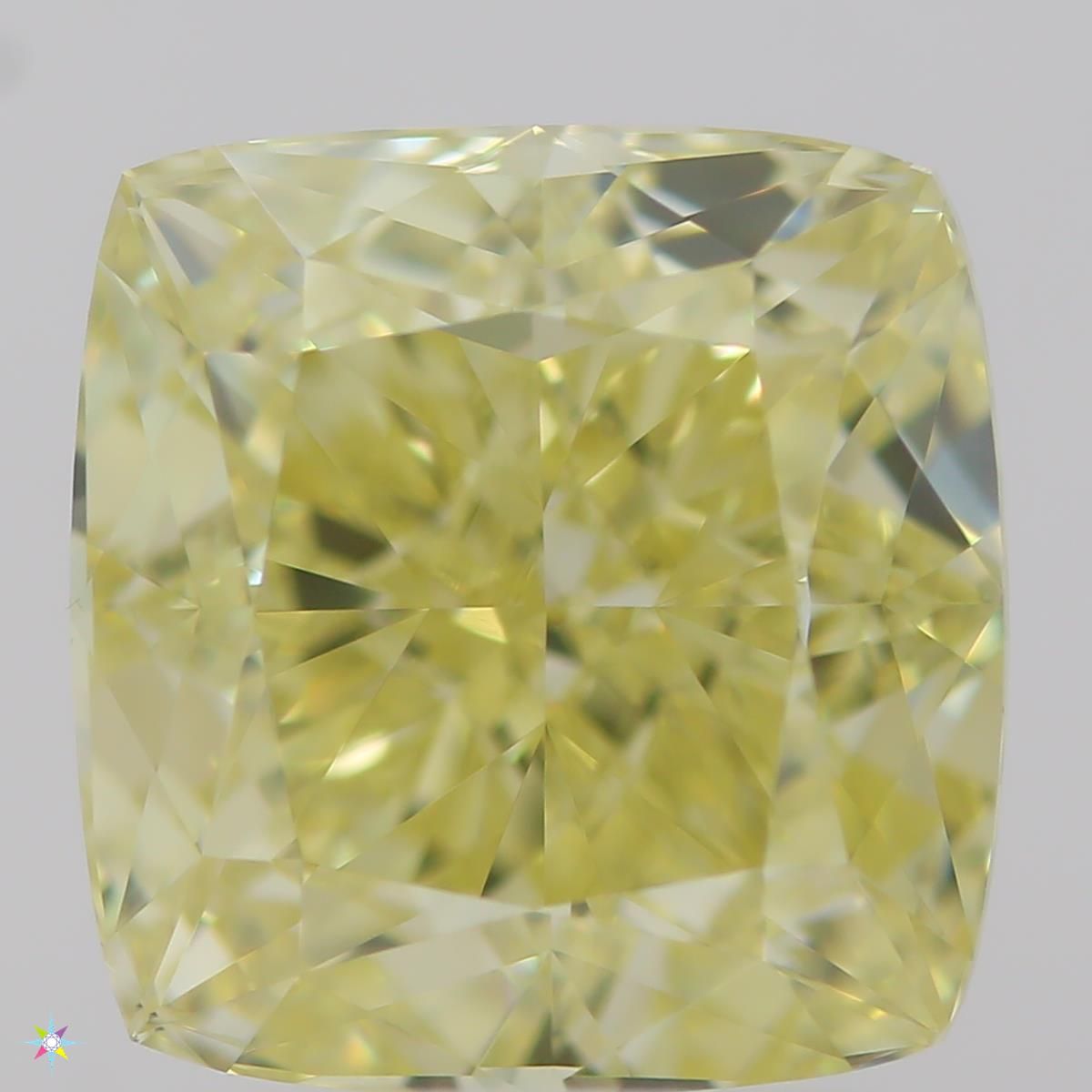 CUSHION BRILLIANT Natural Diamond