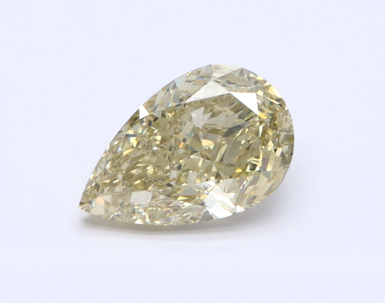 PEAR Natural Diamond