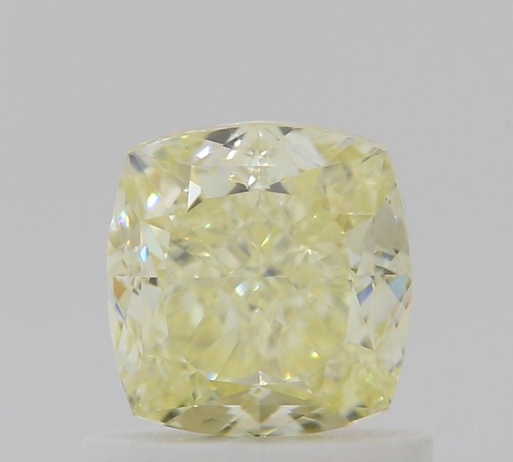 CUSHION BRILLIANT Natural Diamond