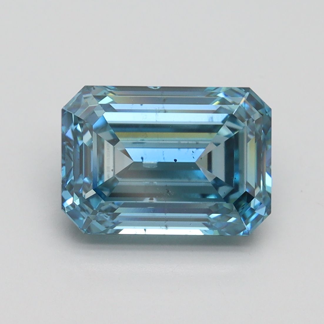 EMERALD Lab Grown Diamond