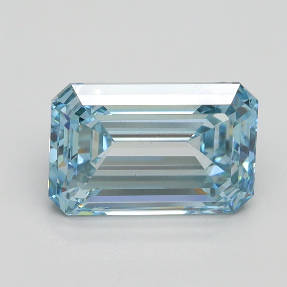 EMERALD Lab Grown Diamond