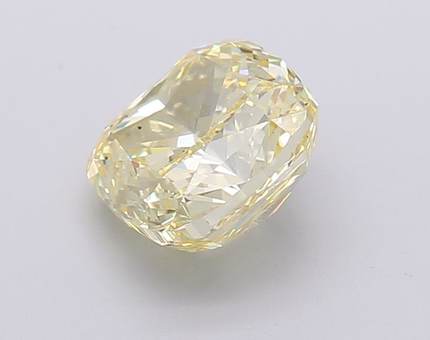 CUSHION MODIFIED Lab Grown Diamond