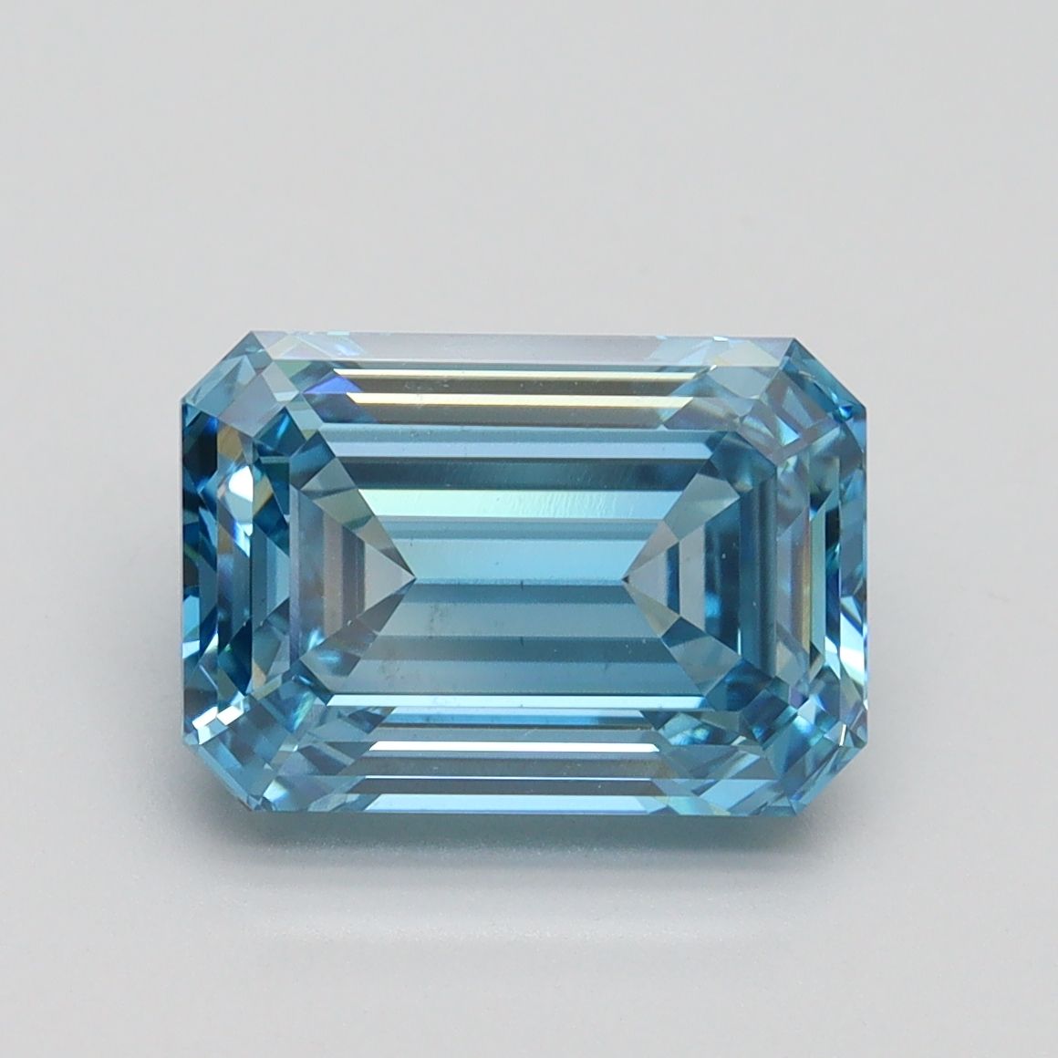 EMERALD Lab Grown Diamond