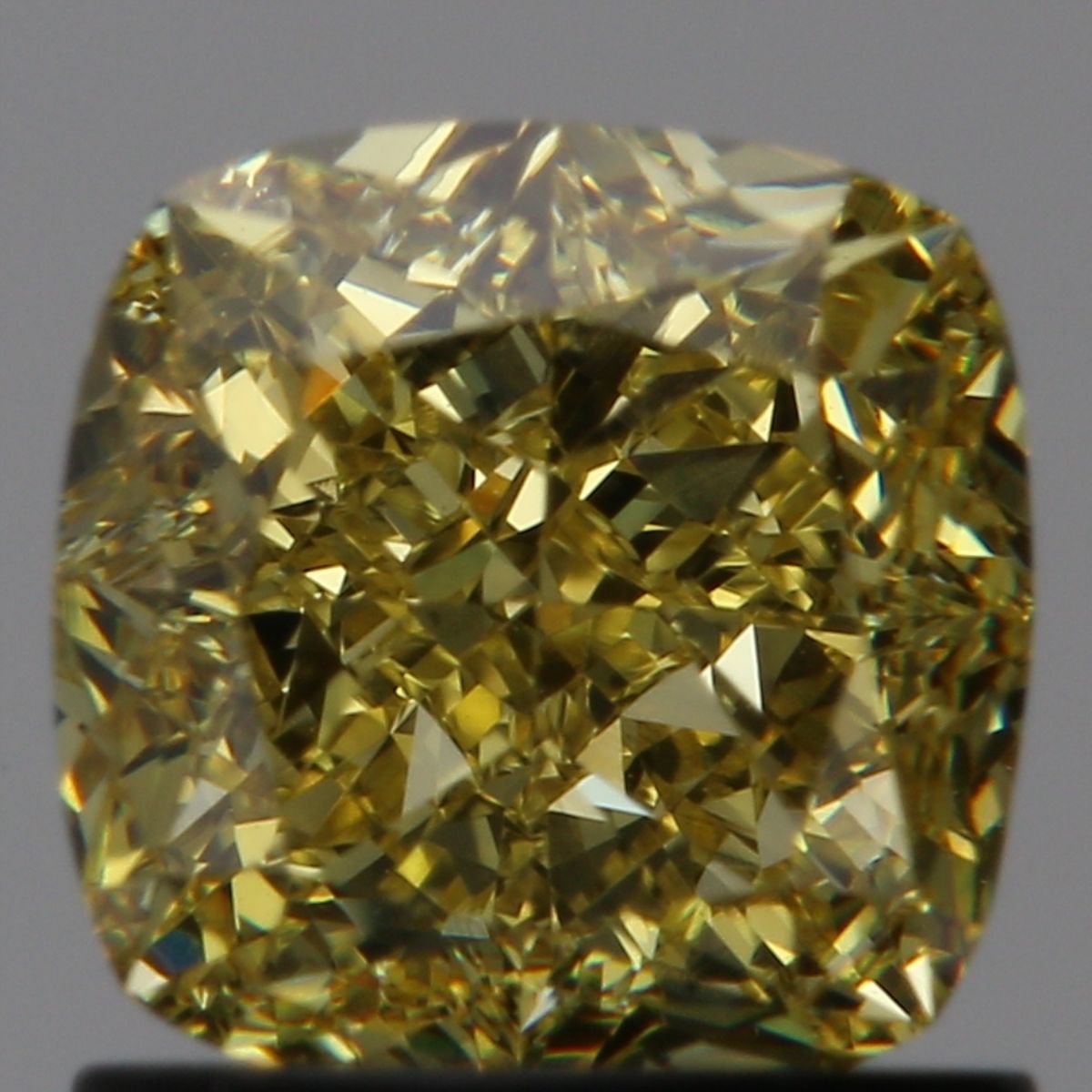 CUSHION MODIFIED Natural Diamond