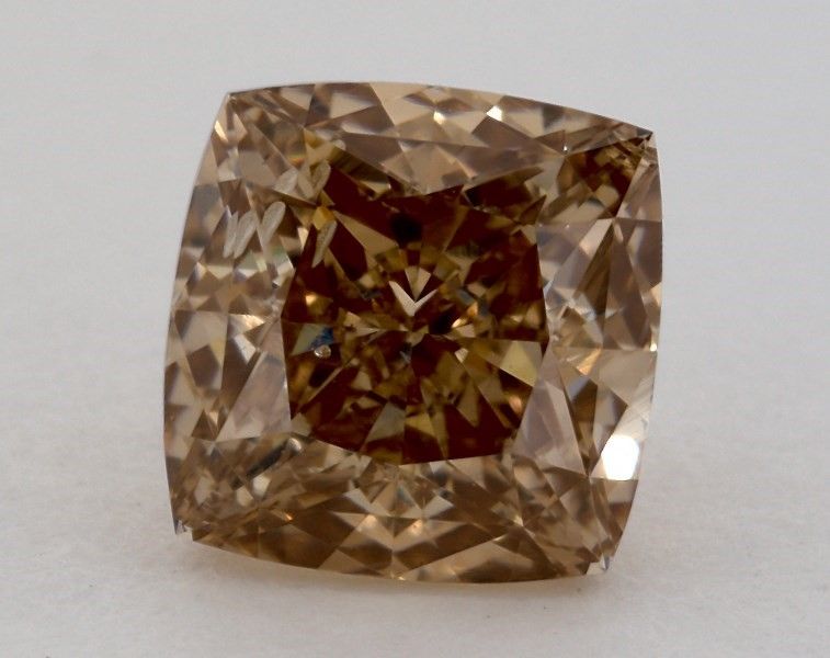 CUSHION BRILLIANT Natural Diamond