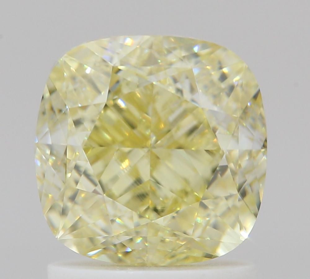 CUSHION BRILLIANT Natural Diamond