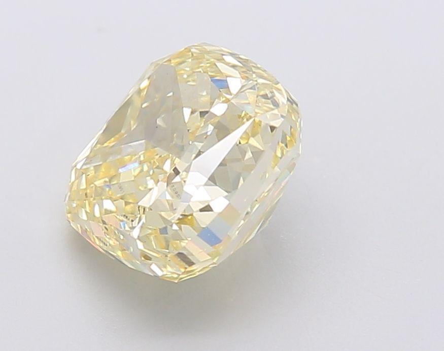 CUSHION BRILLIANT Lab Grown Diamond