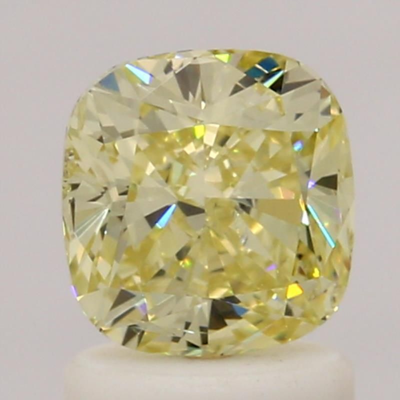 CUSHION BRILLIANT Natural Diamond