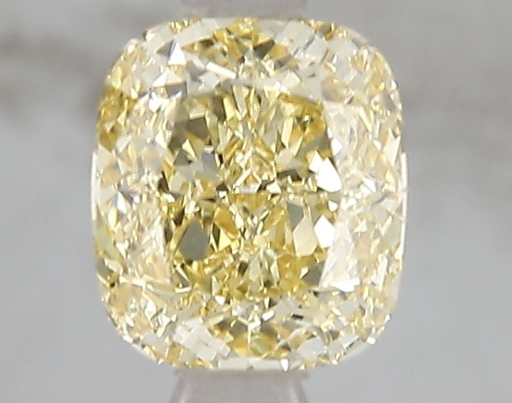 CUSHION MODIFIED Lab Grown Diamond