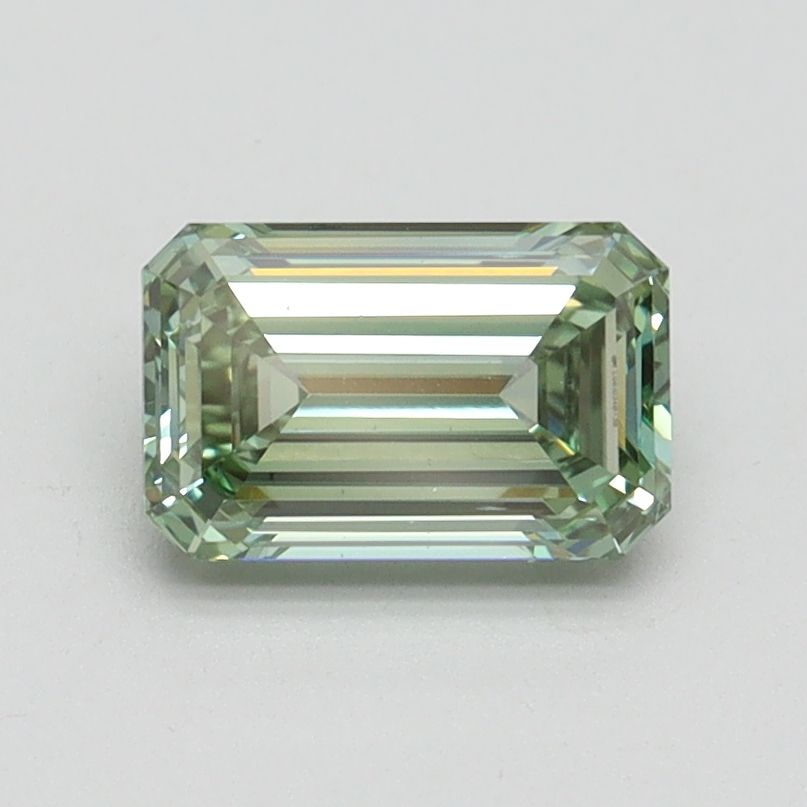 EMERALD Lab Grown Diamond