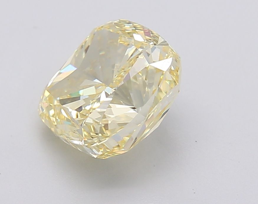 CUSHION BRILLIANT Lab Grown Diamond