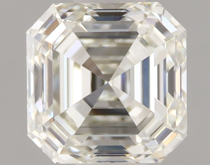 SQUARE EMERALD Natural Diamond