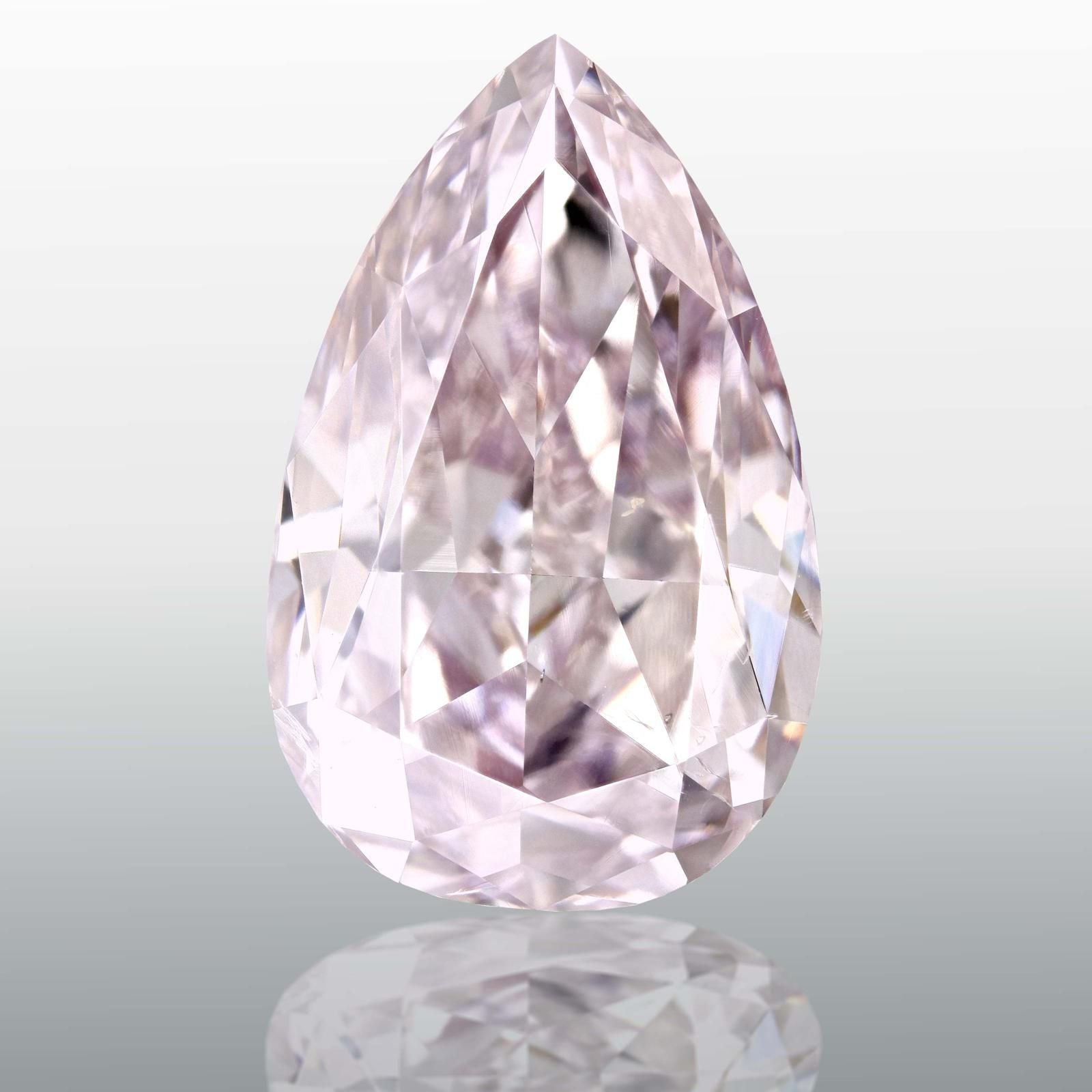 PEAR Natural Diamond