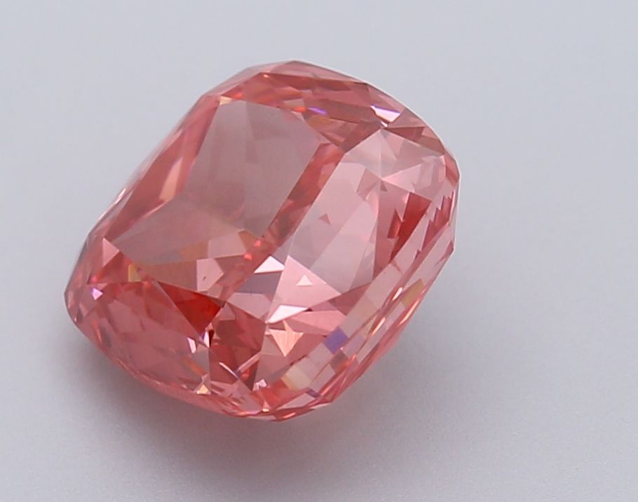 CUSHION BRILLIANT Lab Grown Diamond