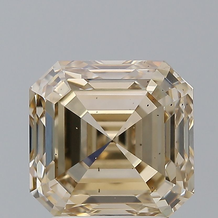 SQUARE EMERALD Natural Diamond