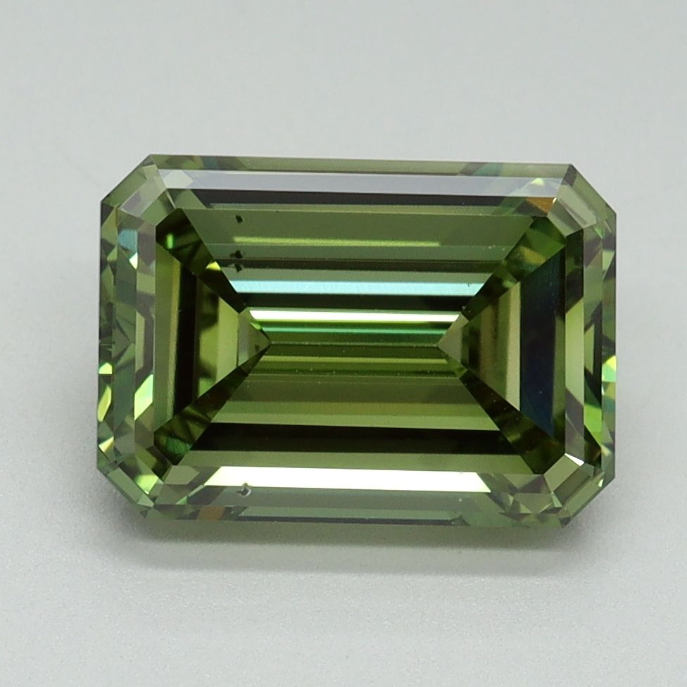 EMERALD Lab Grown Diamond