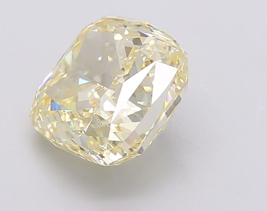 CUSHION BRILLIANT Lab Grown Diamond