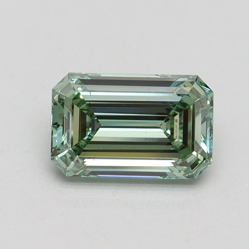 EMERALD Lab Grown Diamond