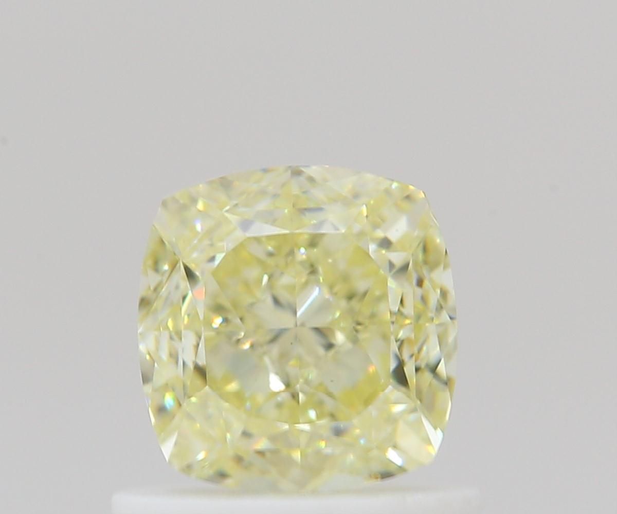 CUSHION BRILLIANT Natural Diamond