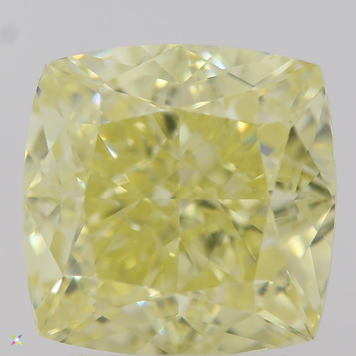 CUSHION BRILLIANT Natural Diamond