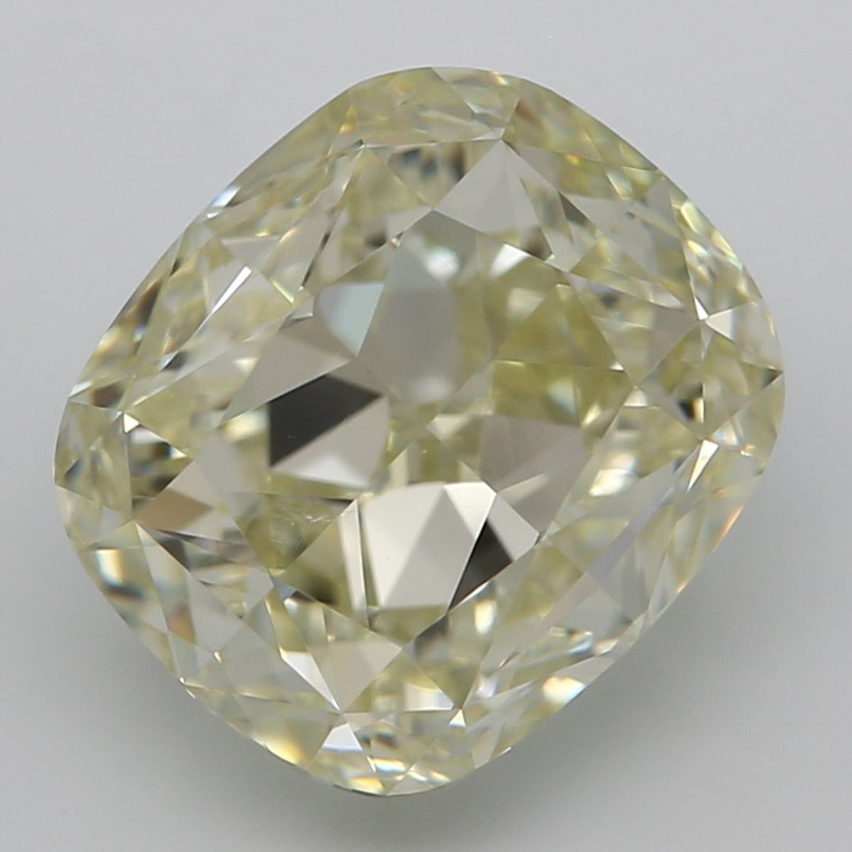 CUSHION MODIFIED Natural Diamond