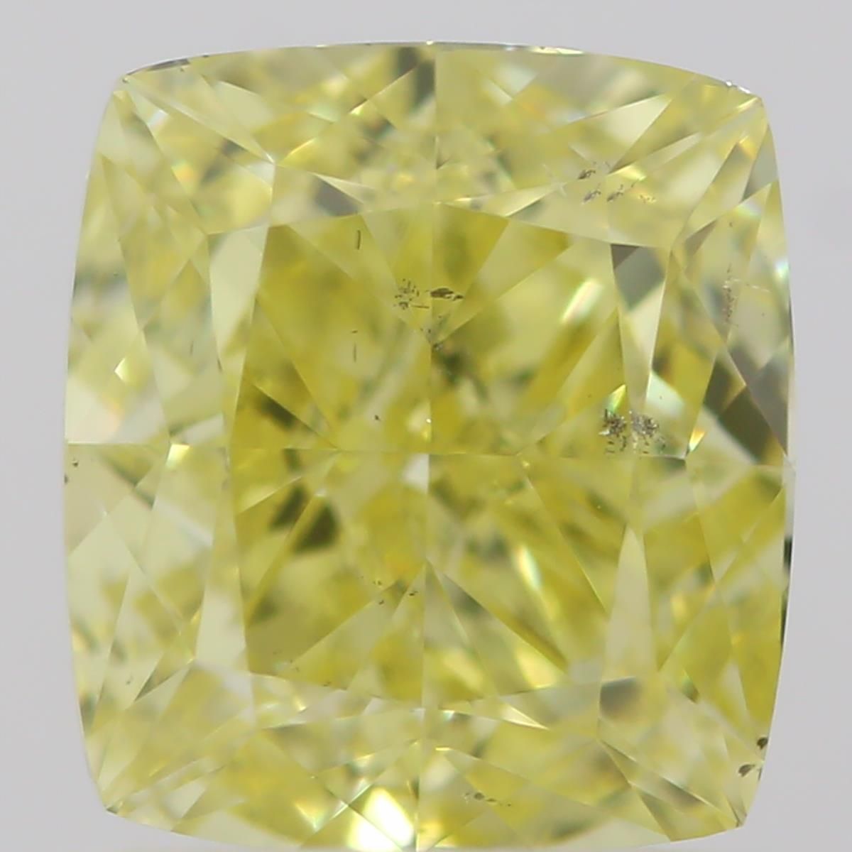 CUSHION BRILLIANT Natural Diamond