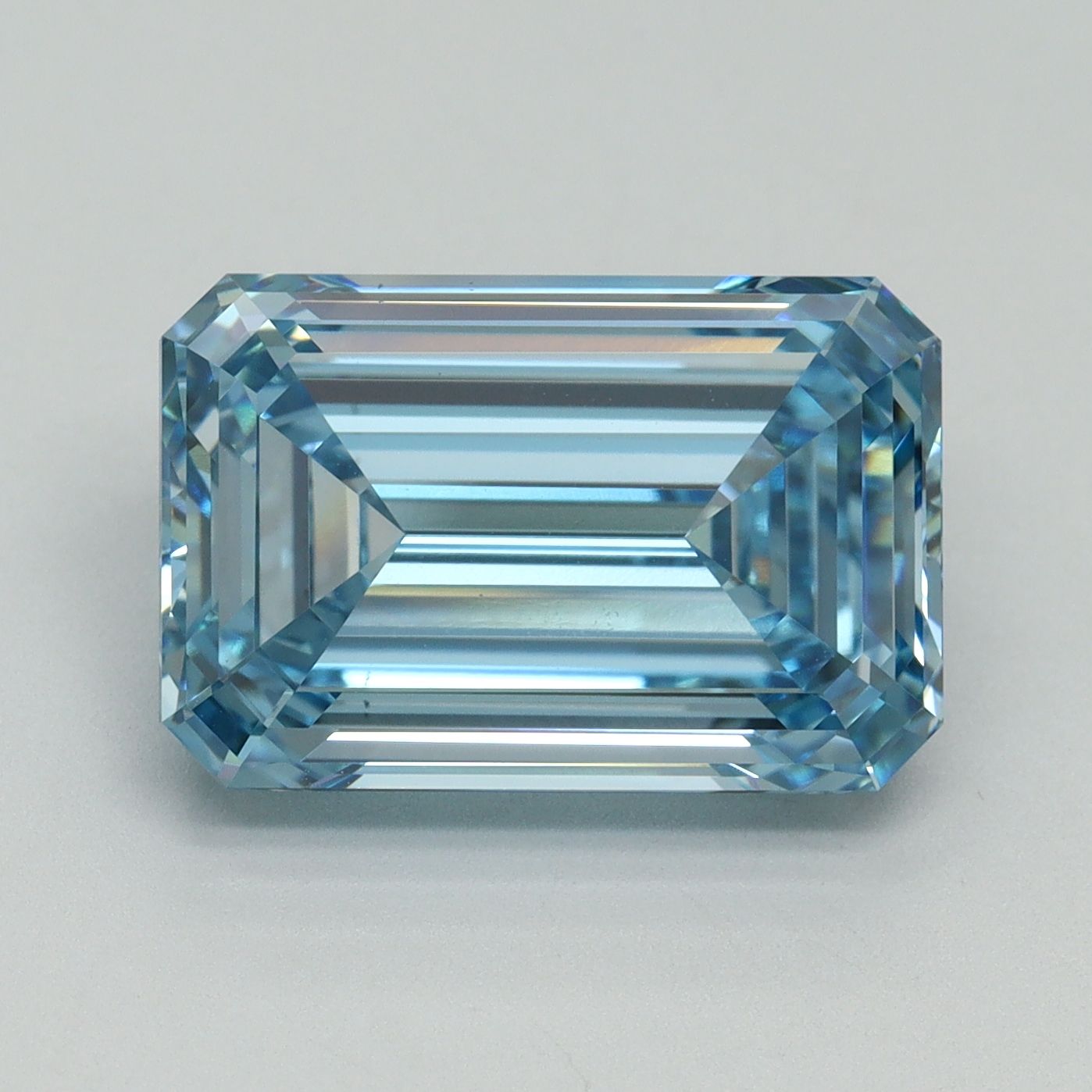 EMERALD Lab Grown Diamond