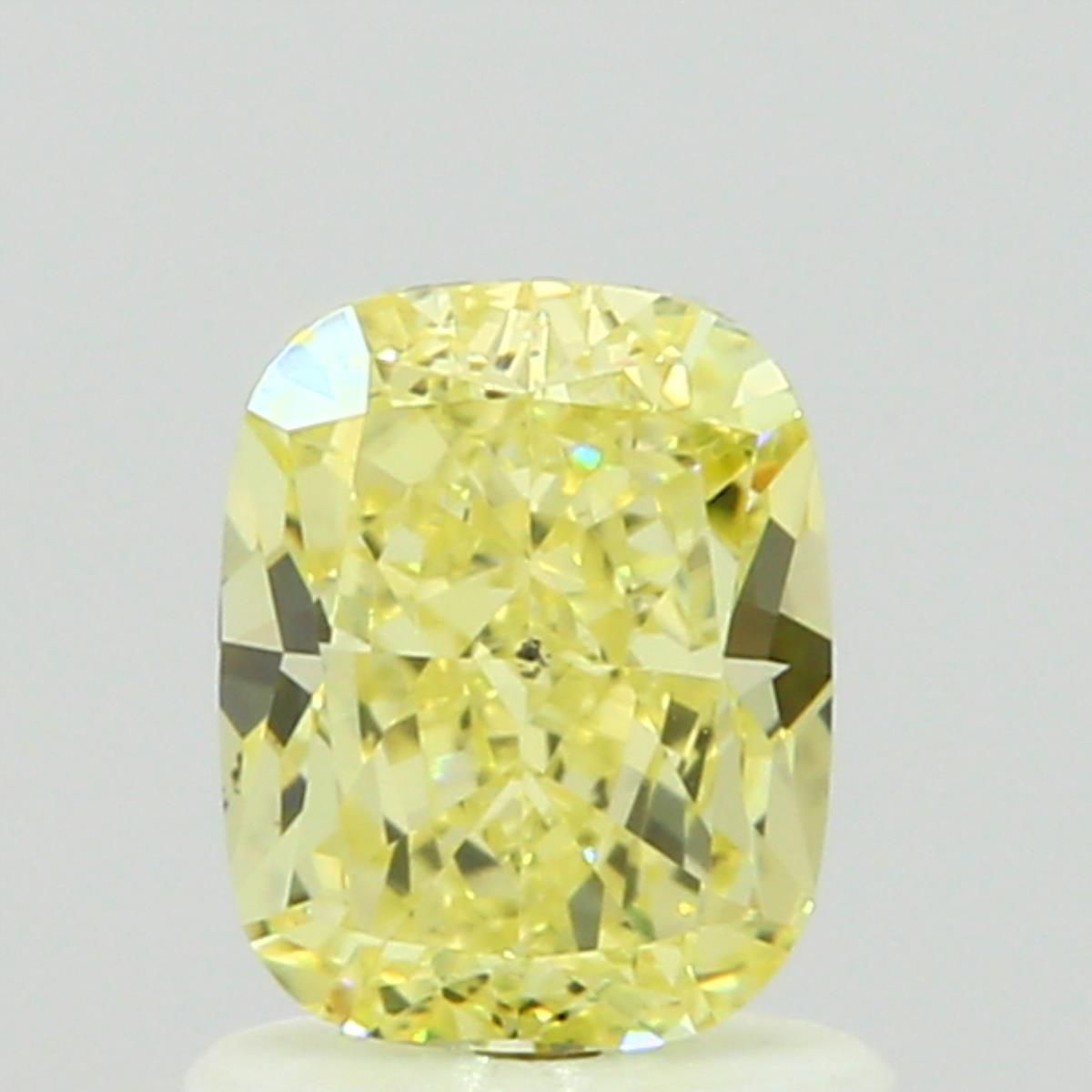 CUSHION BRILLIANT Natural Diamond