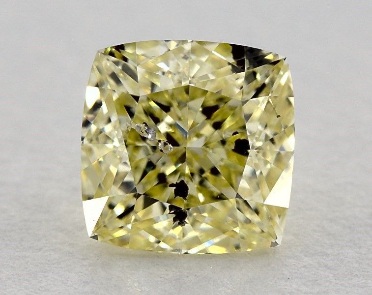 CUSHION BRILLIANT Natural Diamond