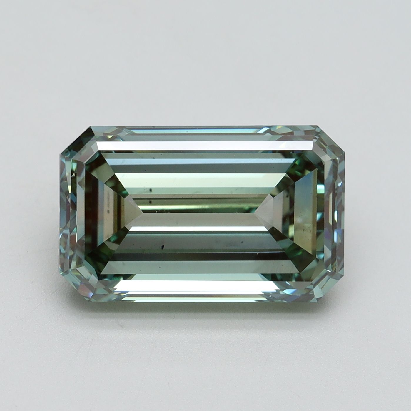 EMERALD Lab Grown Diamond