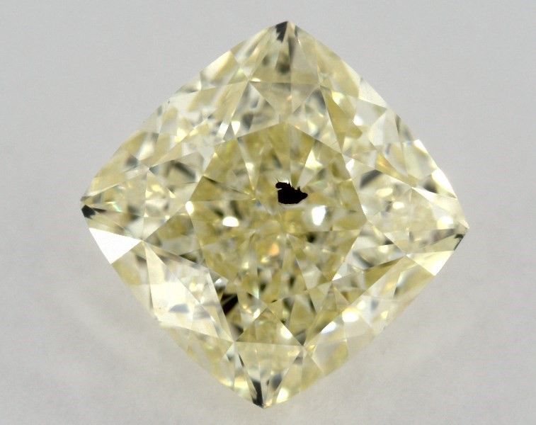 CUSHION BRILLIANT Natural Diamond