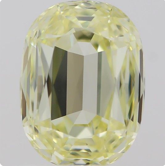 CUSHION BRILLIANT Natural Diamond