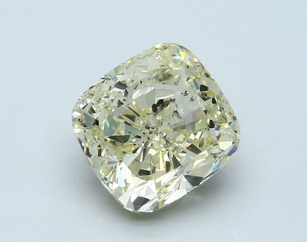 CUSHION BRILLIANT Natural Diamond