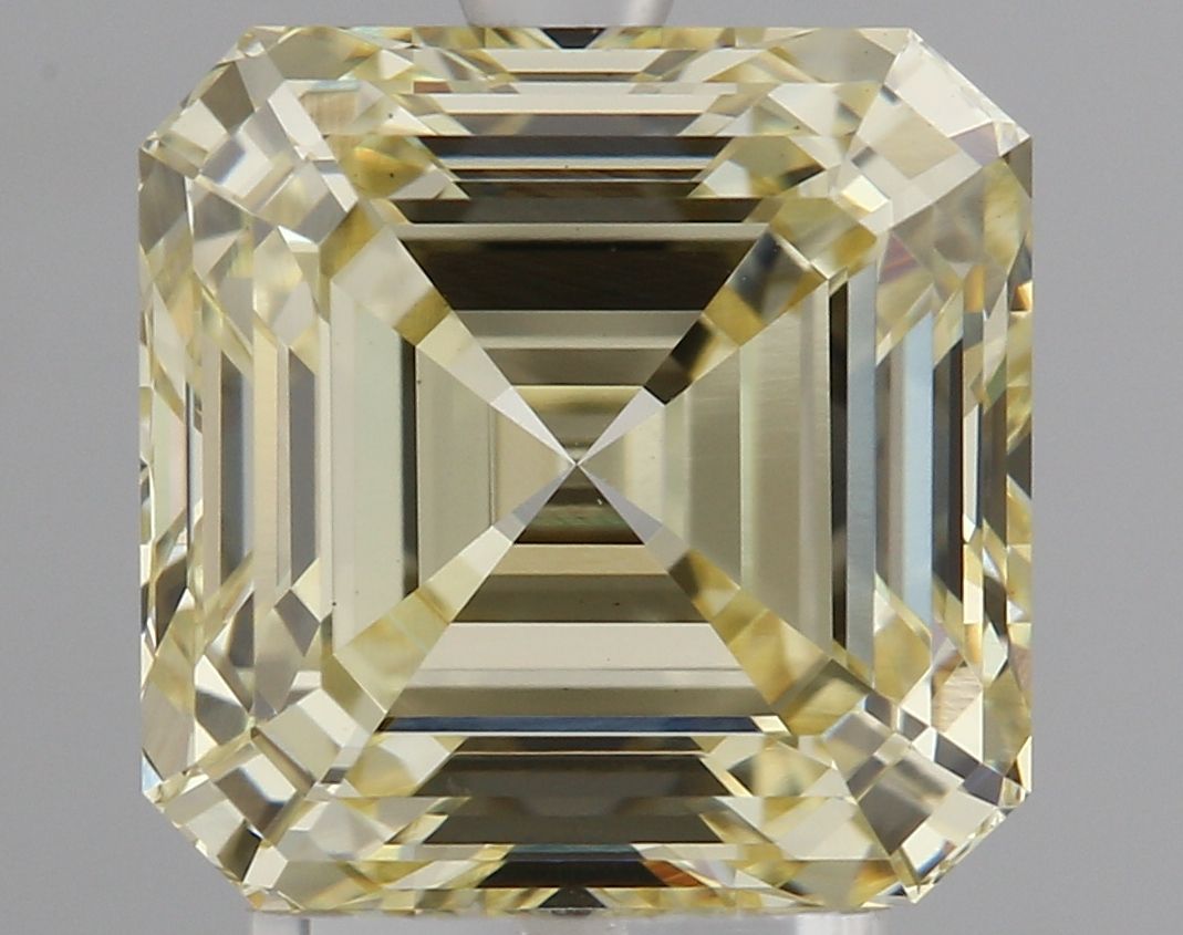 SQUARE EMERALD Lab Grown Diamond