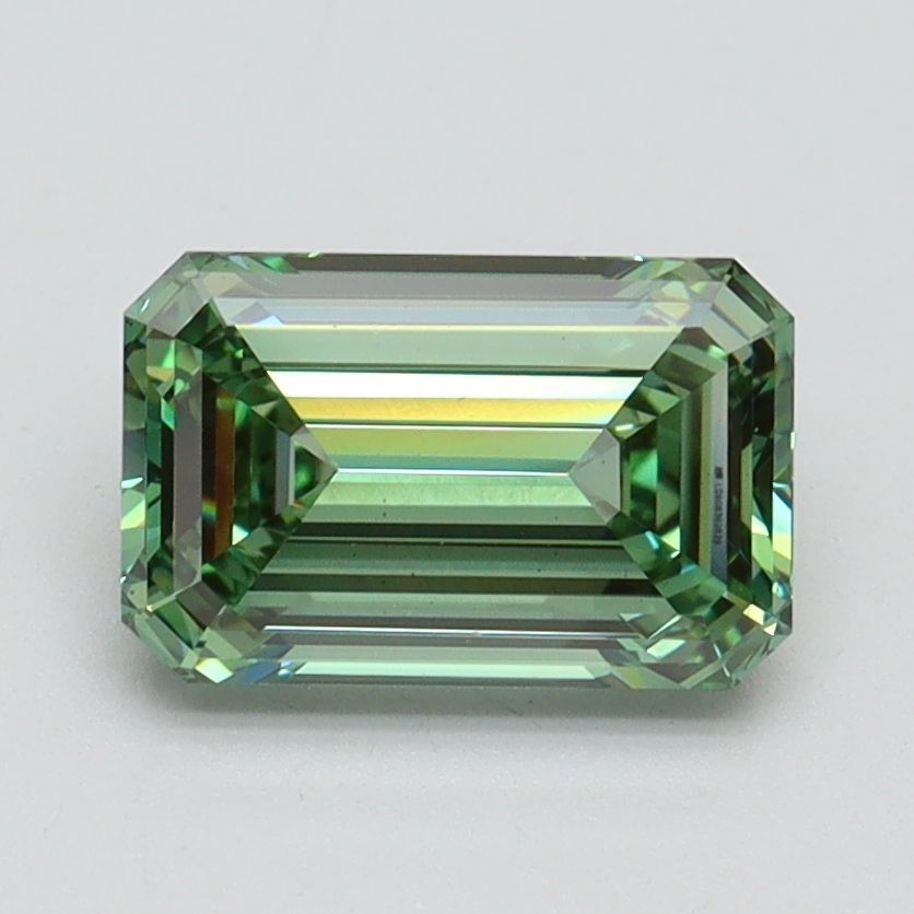 EMERALD Lab Grown Diamond