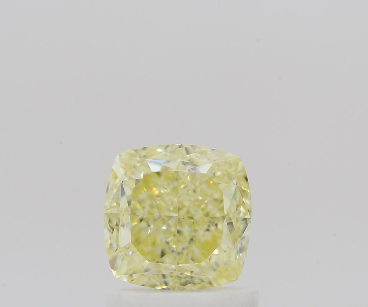 CUSHION BRILLIANT Natural Diamond