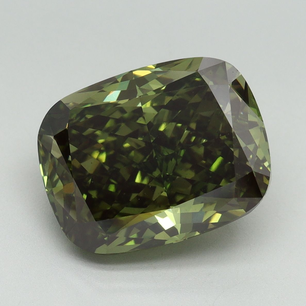 CUSHION BRILLIANT Lab Grown Diamond