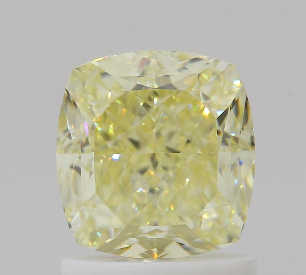 CUSHION BRILLIANT Natural Diamond