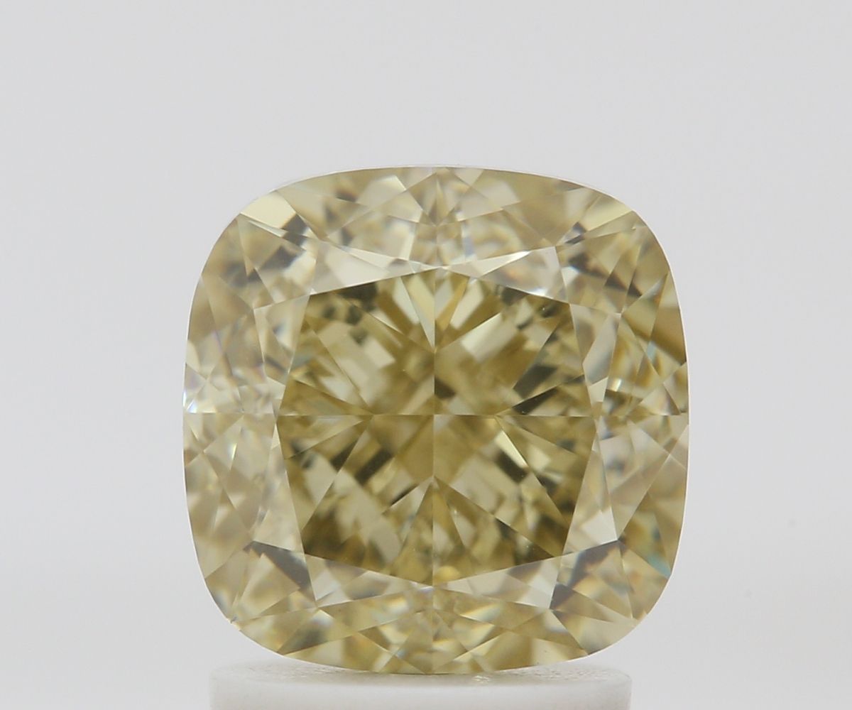 CUSHION BRILLIANT Natural Diamond