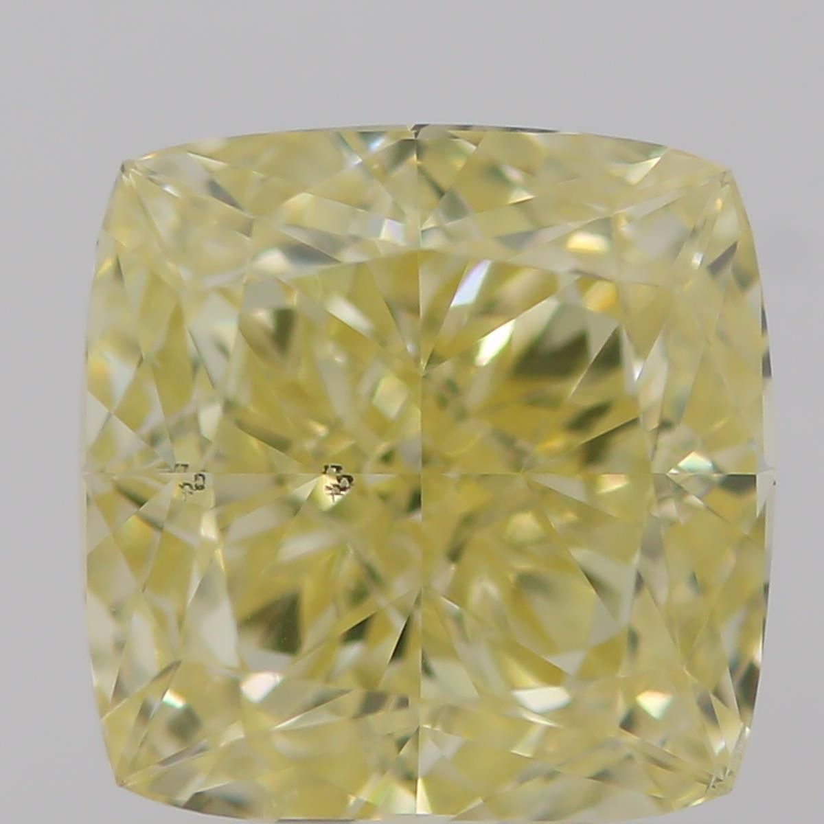 CUSHION BRILLIANT Natural Diamond