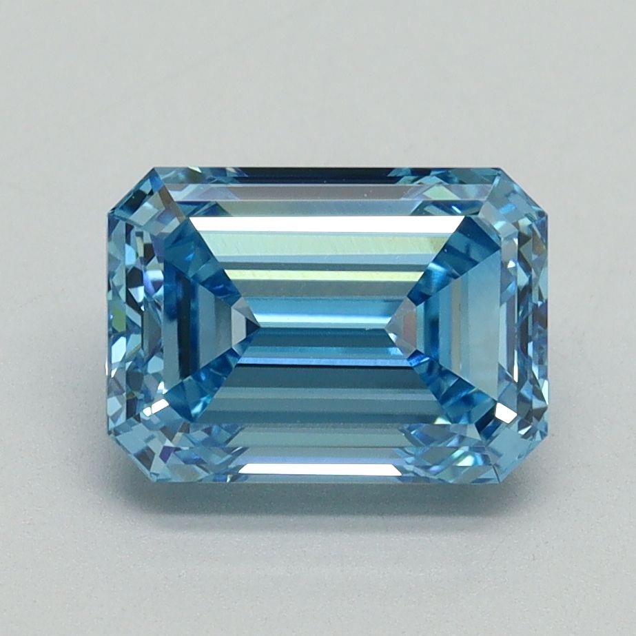 EMERALD Lab Grown Diamond