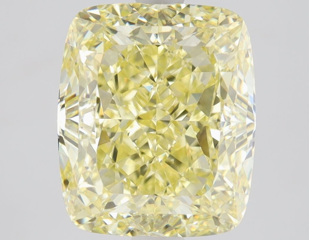 CUSHION BRILLIANT Natural Diamond