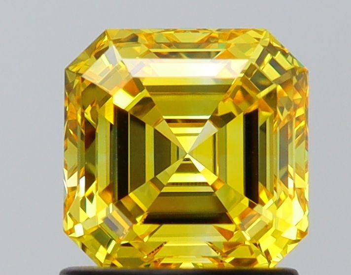 SQUARE EMERALD Lab Grown Diamond