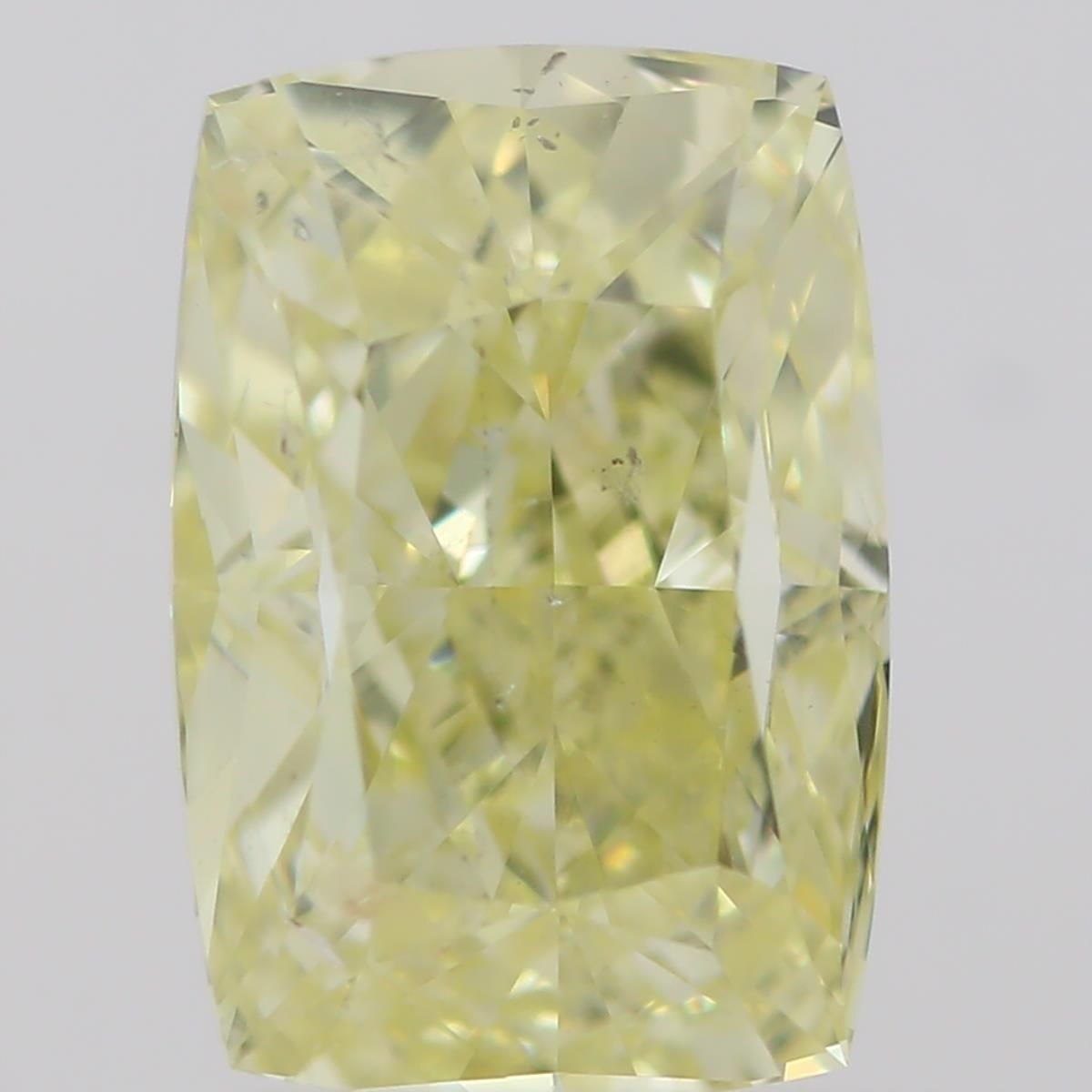 CUSHION BRILLIANT Natural Diamond